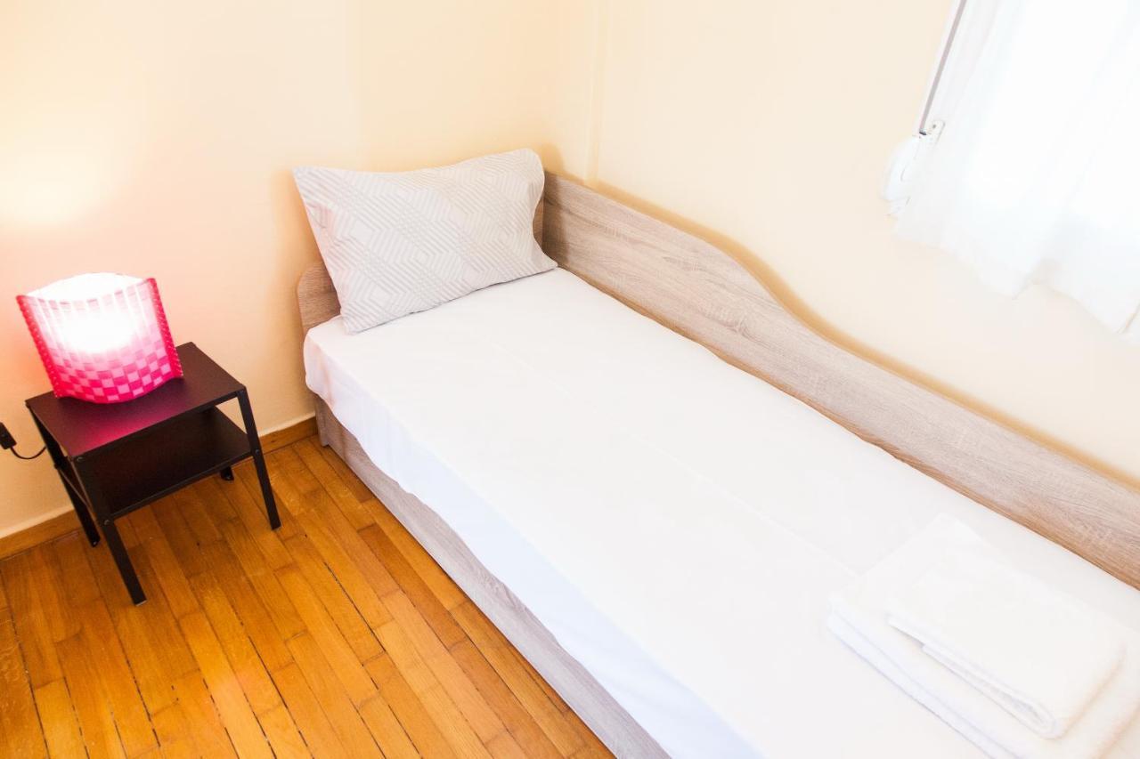 Bright Apt. With Lovely View In Lycabettus! Apartment Athens Exterior photo